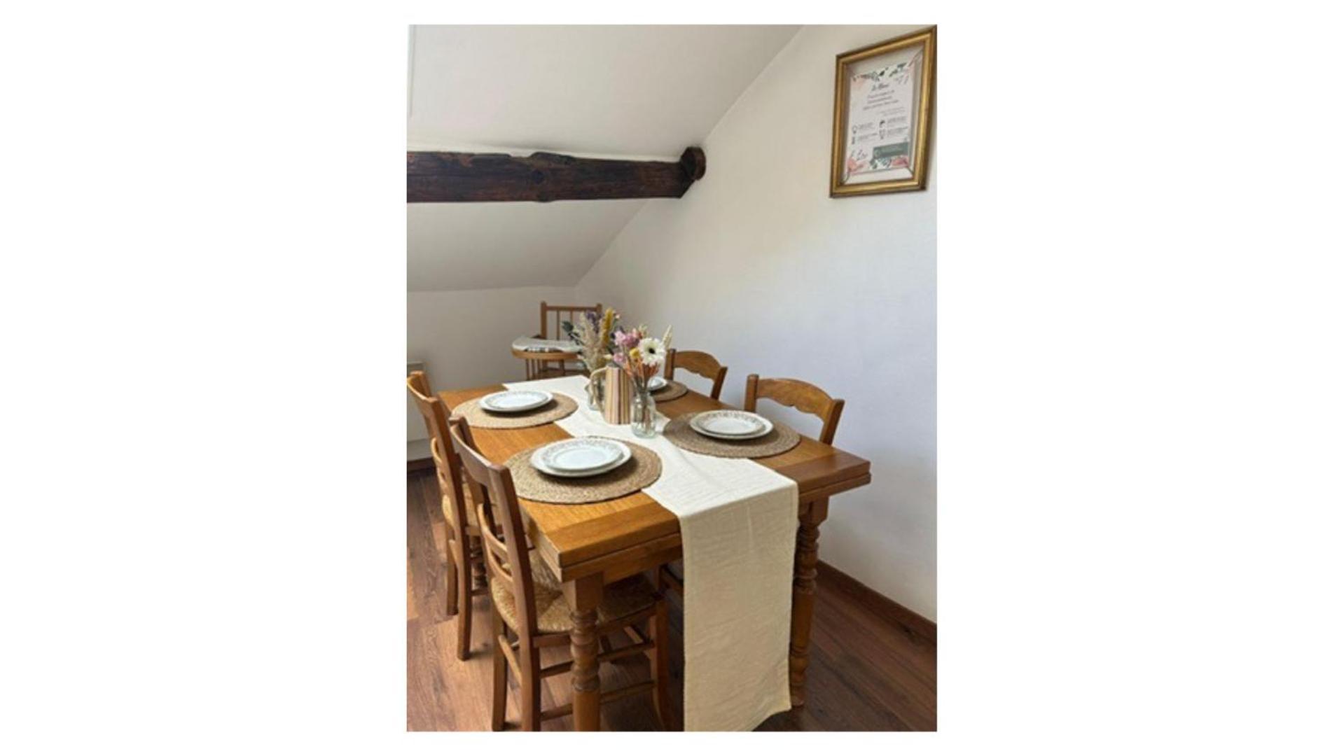 Апартаменты Le Fleuri - Reims - Wifi Gratuit - Quartier Calme Экстерьер фото