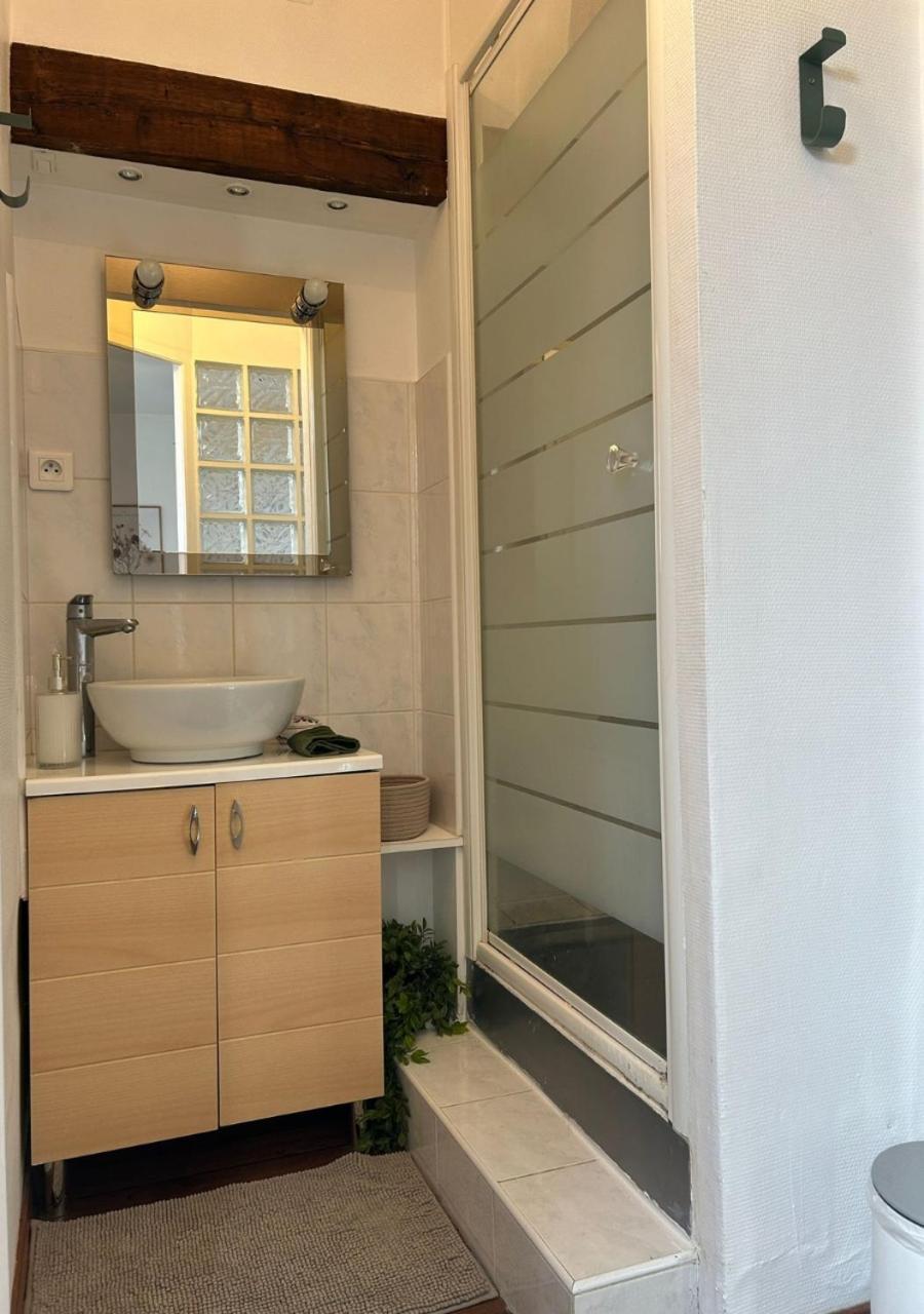 Апартаменты Le Fleuri - Reims - Wifi Gratuit - Quartier Calme Экстерьер фото